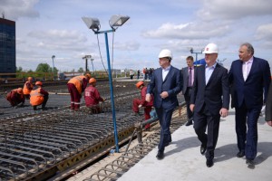 Мэр Москвы Сергей Собянин проинспектировал ход реконструкции Рябиновой улицы