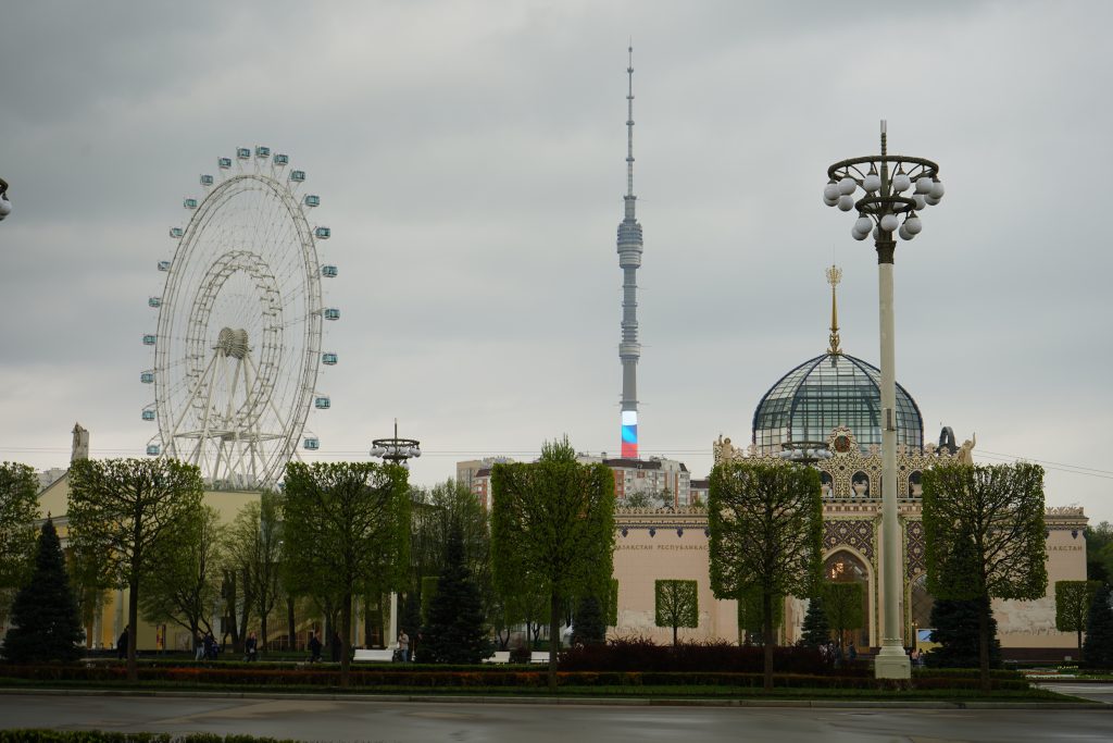 На площадке Москвы на выставке «Россия» начинается молодежная программа. Фото: Анна Быкова, «Вечерняя Москва»