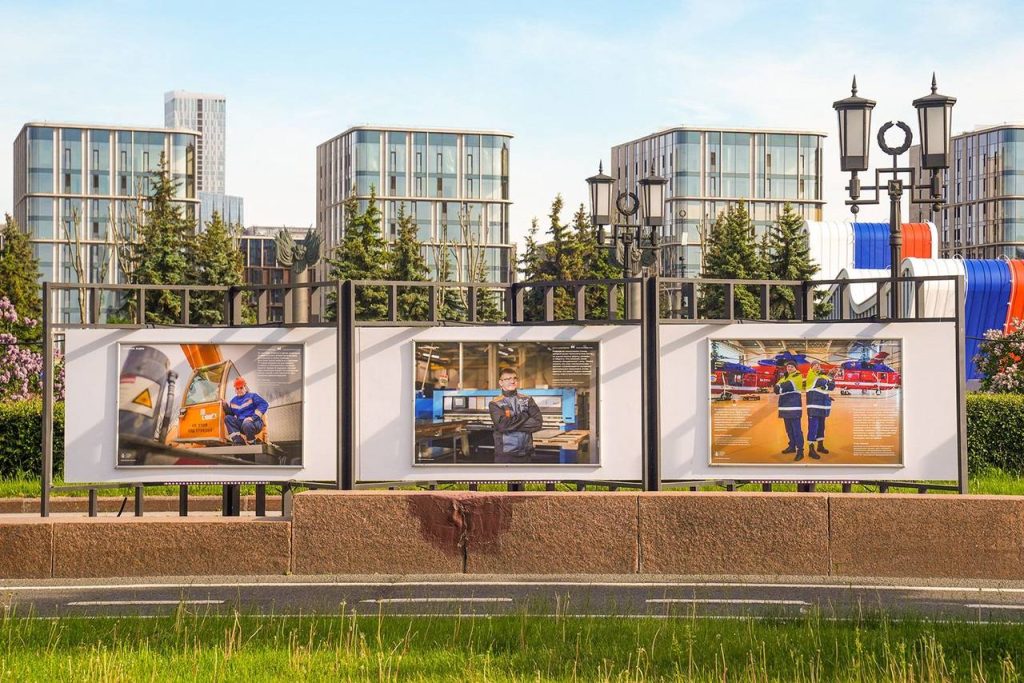 Всего в экспозицию вошло 60 кадров. Фото: пресс-служба Комплекса городского хозяйства Москвы