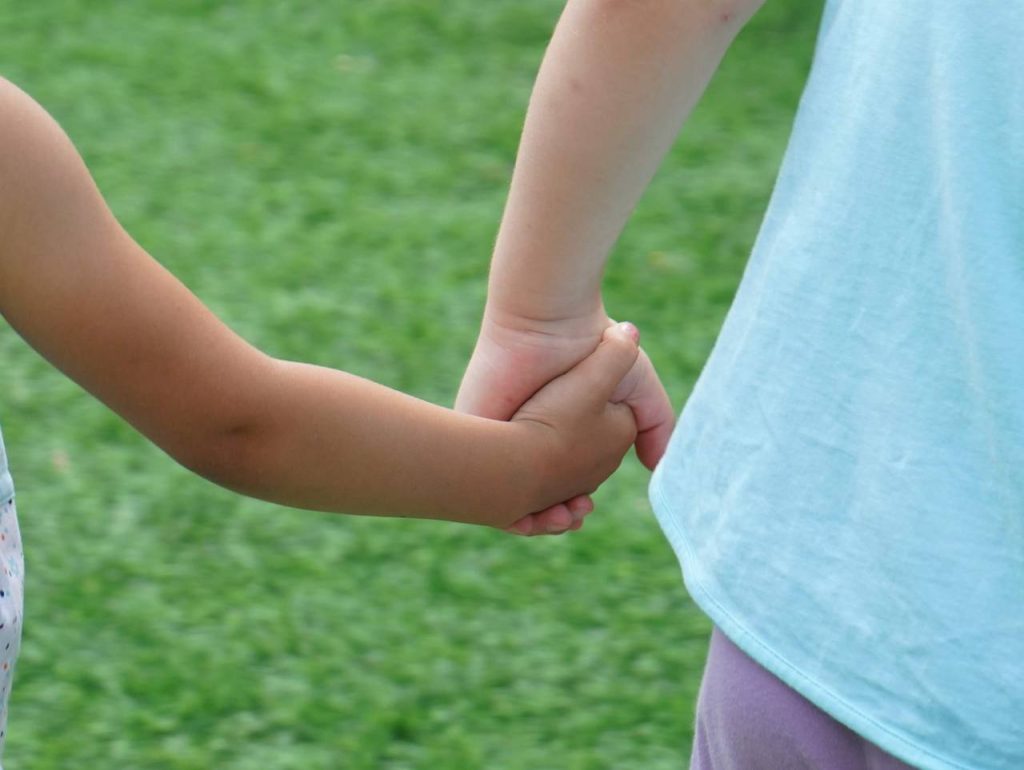 В Москве и Московской области более 22,3 тысячи пап получают пособие по уходу за ребенком до 1,5 лет. Фото: Анна Быкова, «Вечерняя Москва»