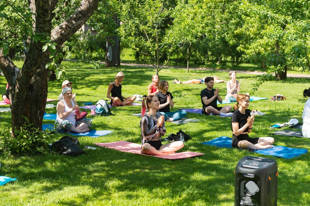 МЗ «Царицыно» станет площадкой для проведения Международного дня йоги. Фото: пресс-служба Департамента спорта Москвы