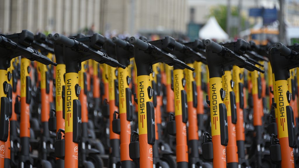 «Школа самоката»: ученики школы №937 посетили интерактивное занятие в рамках городского образовательного проектаФото: Пелагия Замятина «Вечерняя Москва»