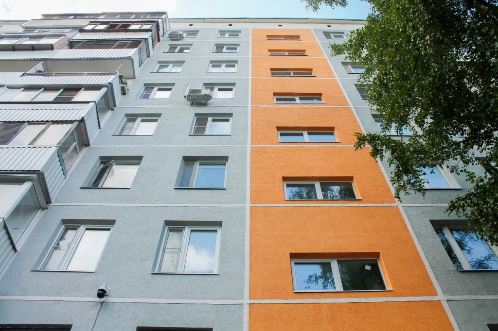 Капитальный ремонт жилого дома завершается в районе Орехово-Борисово Северное. Фото: пресс-служба ФКР города Москвы