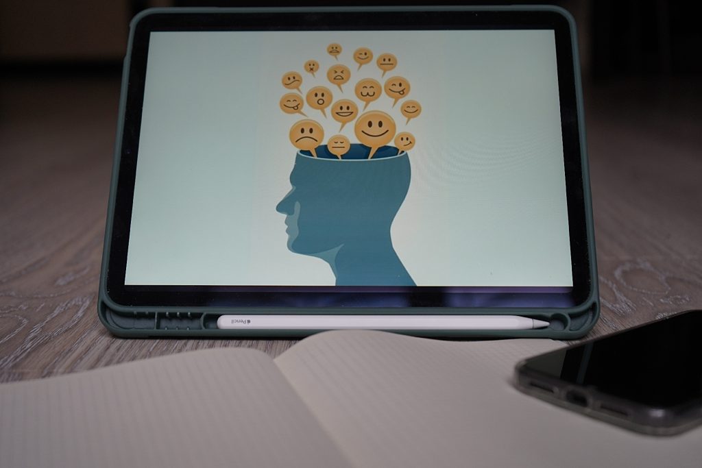 Сотрудники СЦ «Планета Семьи» проведут психологический тренинг для подростков. Фото: Анна Быкова, «Вечерняя Москва»