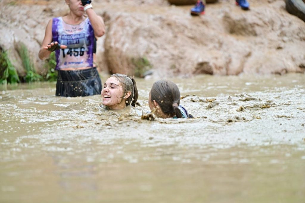 Курсанты Юридического колледжа прошли «Гонку Героев». Фото: официальная страница Юридического колледжа в социальных сетях