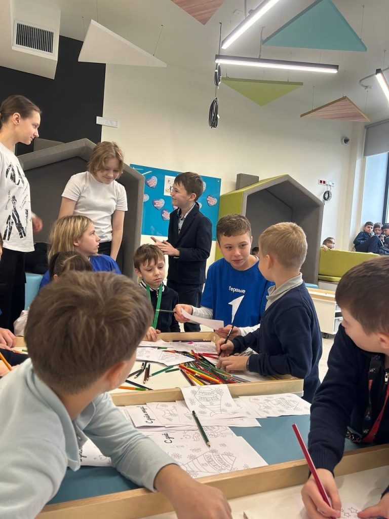 Анна Ежкова рассказала об активностях ко Дню отца. Фото: страница учреждения в социальных сетях