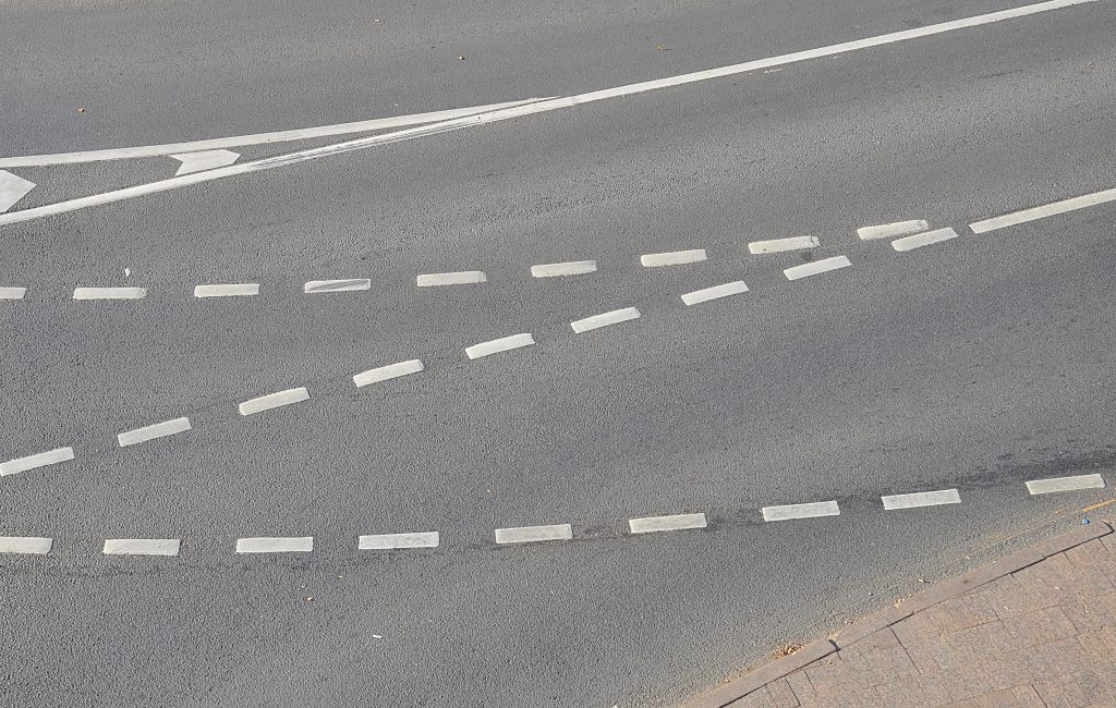 Асфальтовое покрытие заменили на Каширском шоссе. Фото: Анна Быкова, «Вечерняя Москва»