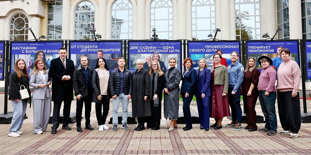 Преподавательница Колледжа «Царицыно» стала героиней выставки «Колледжи Москвы: сделано с любовью». Фото: пресс-служба Департамента образования и науки города Москвы