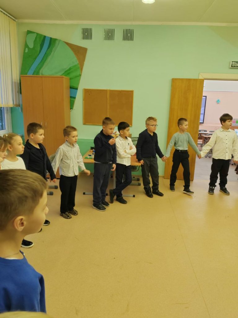 Наталия Дмитриева рассказала об активностях в школе №937. Фото: страница учреждения в социальных сетях