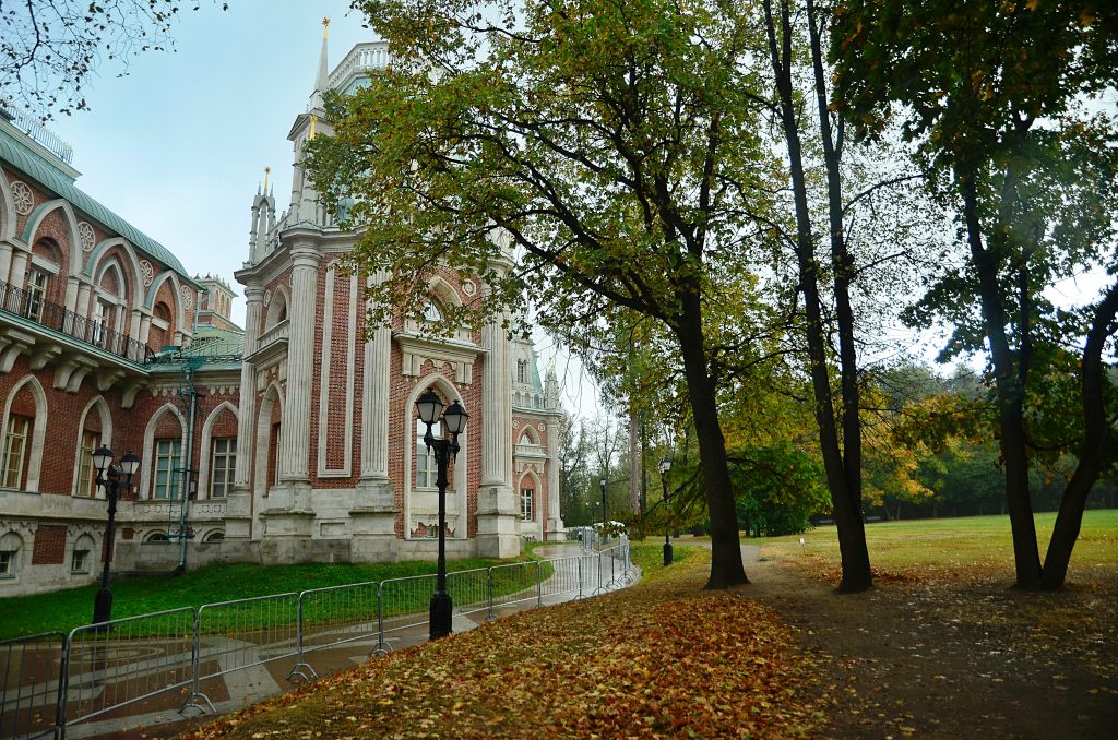 МЗ «Царицыно» стал одной из площадок «Музейного марафона». Фото: Анна Быкова, «Вечерняя Москва»