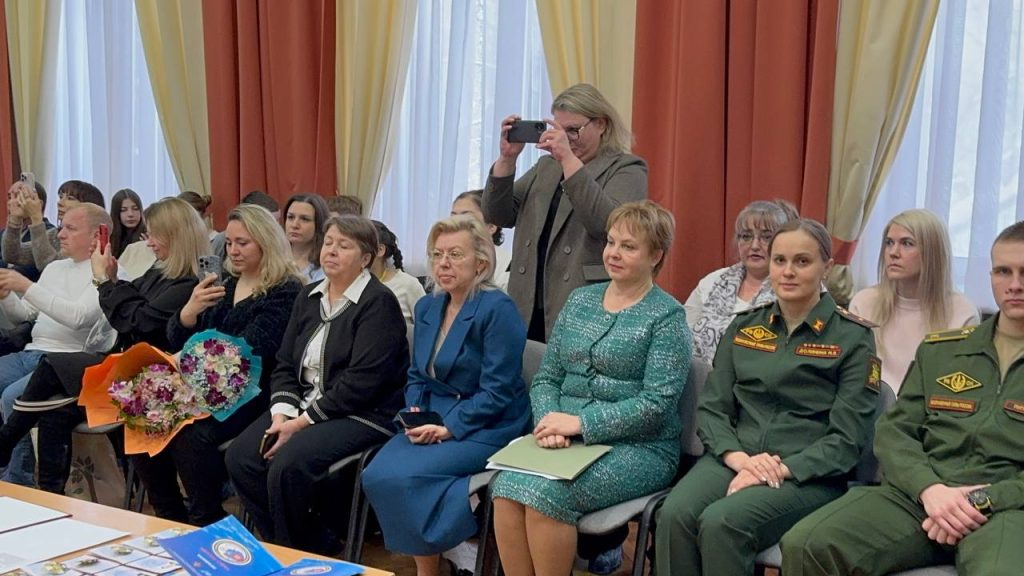 Людмила Сысоева посетила мероприятие «Кадетский класс в московской школе» — фото- и видеорепортаж. Фото: Анастасия Сёмина, «Вечерняя Москва»