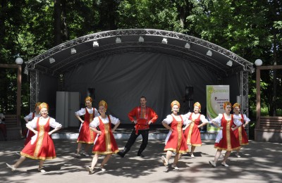 Артисты территориальной клубной системы «Орехово» будут выступать перед москвичами сразу на двух площадках