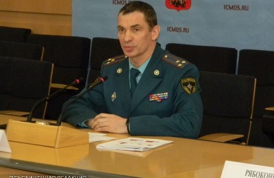 Заместитель начальника Главного управления, начальник Управления деятельности и профилактической работы МЧС Москвы Сергей Лысиков