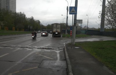 Отремонтированный дорожный знак в районе Орехово-Борисово Северное