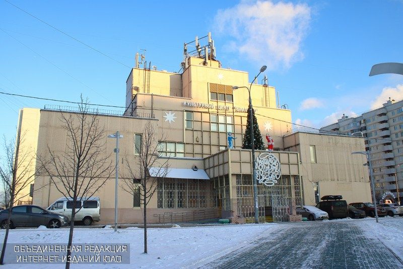 Москвы "культурный центр "братеево". Дк братеево концертный зал. Культурный центр братеево зал. Культурный центр братеево фото. Центр братеево.