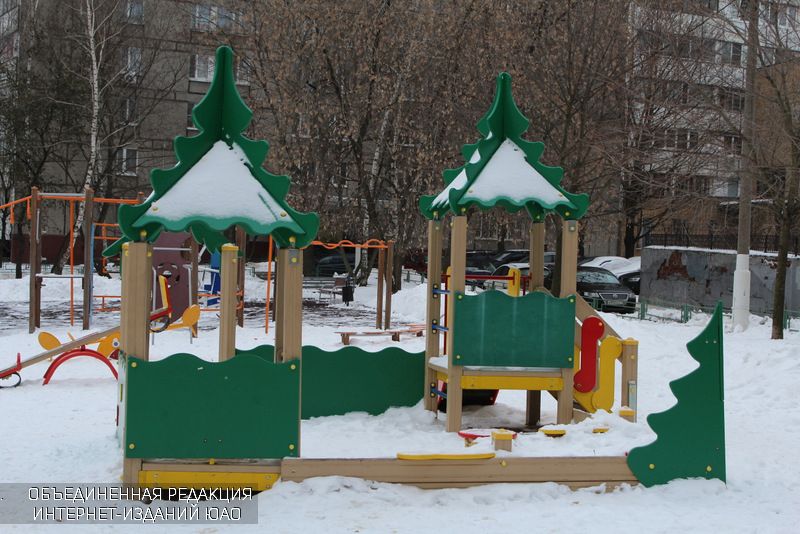 Детская площадка в районе Орехово-Борисово Северное
