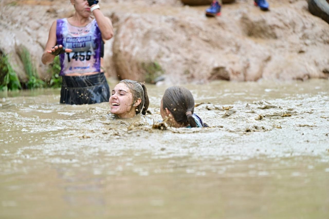 Курсанты Юридического колледжа прошли «Гонку Героев». Фото: официальная страница Юридического колледжа в социальных сетях