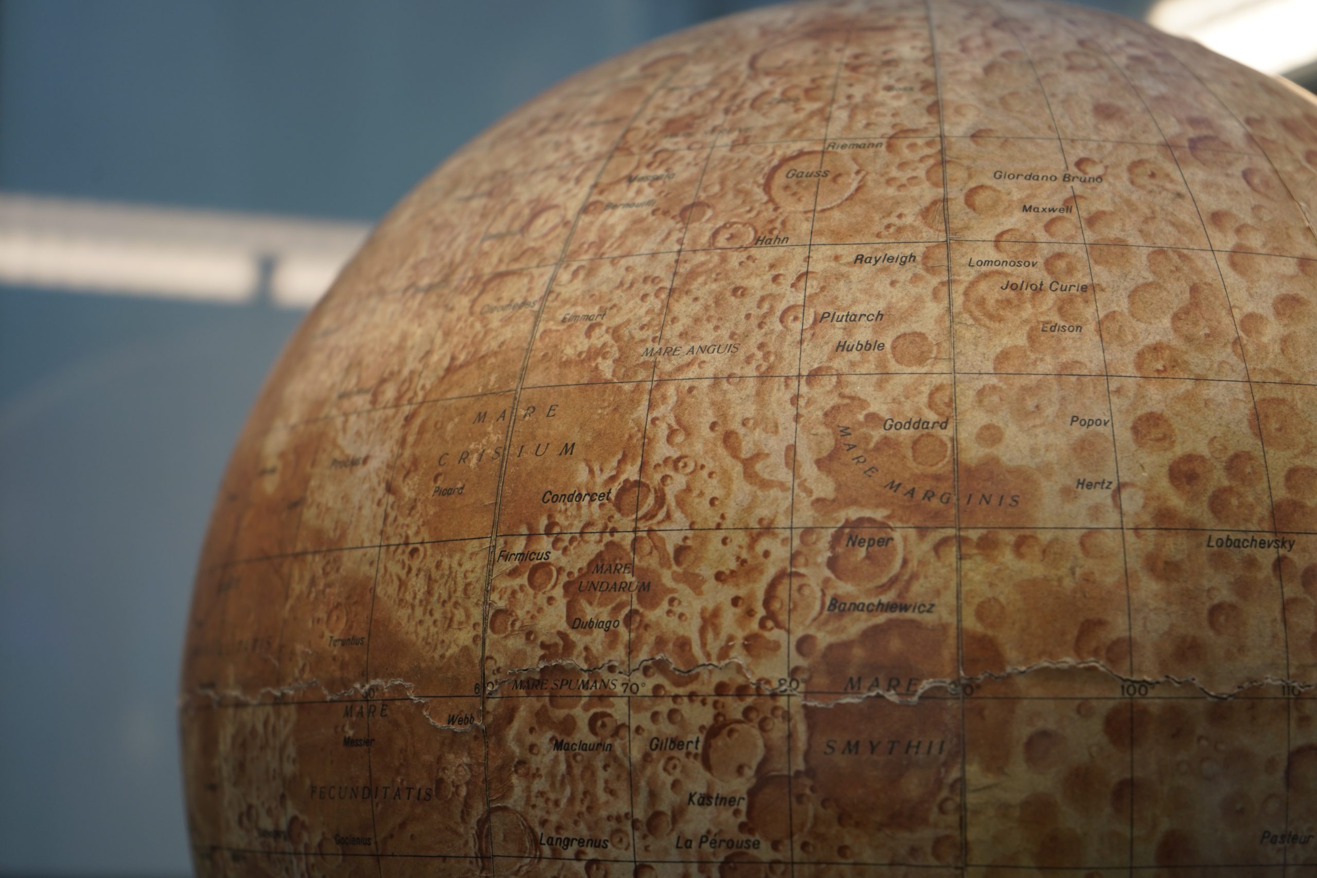 Сотрудники ОКЦ ЮАО проведут открытый урок о космосе в Орехове-Борисове Северном. Фото: Анна Быкова, «Вечерняя Москва»