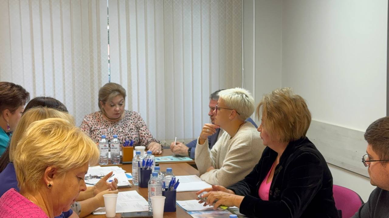 Народные избранники встретились ради заседания СД — фото- и видеорепортаж. Фото: Анастасия Сёмина, «Вечерняя Москва»