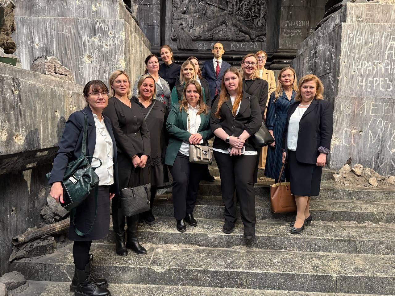 Более 400 представителей судебной системы Москвы почтили подвиг героев в Музее Победы. Фото: Пресс-служба Департамента по обеспечению деятельности мировых судей города Москвы