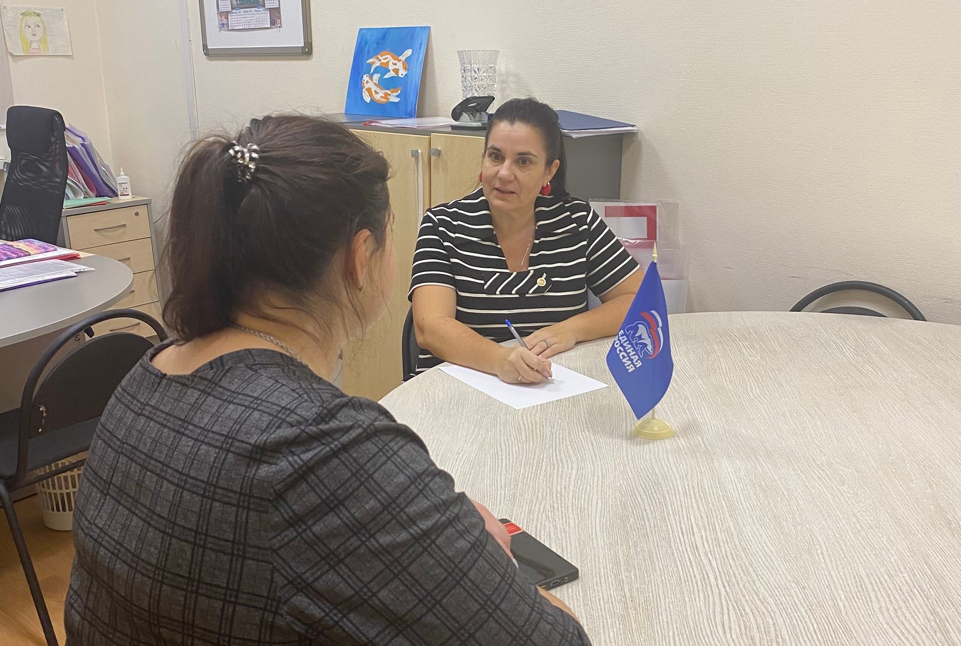 Анна Ежкова провела личный прием граждан. Фото: страница Анны Ежковой в социальных сетях