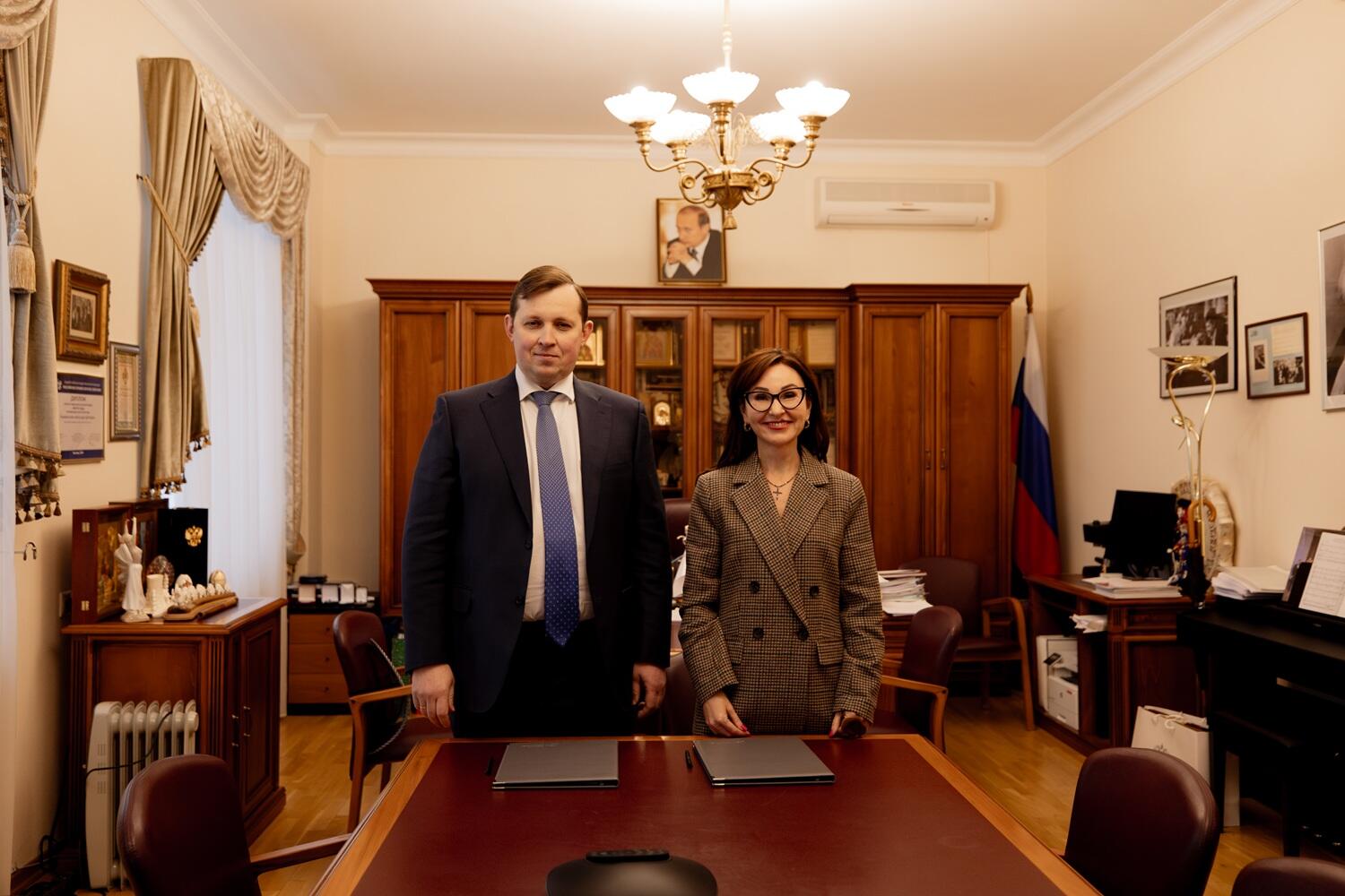 Представители МЗ «Царицыно» и РАМ имени Гнесиных подписали соглашение о сотрудничестве. Фото: официальный сайт МЗ «Царицыно»