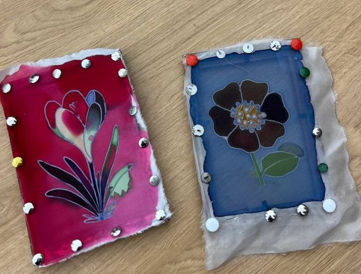 Студентки КДПИ имени Карла Фаберже провели мастер-класс в РГДБ. Фото: страница КДПИ имени Карла Фаберже в социальных сетях